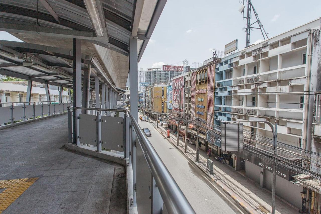 U4 Large 2 Bed Full Kitchen 200m To Bts Apartamento Bangkok